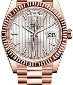 Rolex Day-Date 40 228235